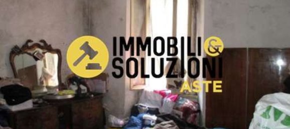 3 rooms Apartment in Capriate San Gervasio, Italy No. 184296 2