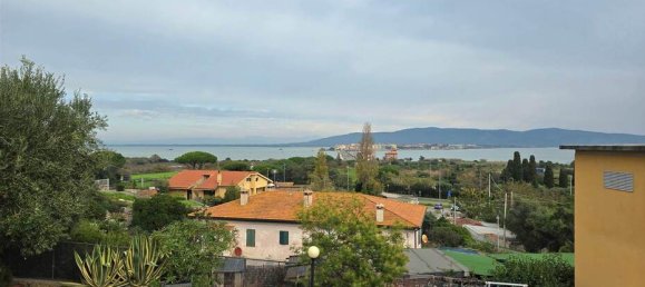 Apartamento de 4 dormitorios en Monte Argentario, Italy No. 221792 9