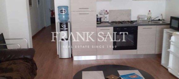 2 bedrooms Apartment in Saint Julian's, Malta No. 6996 4