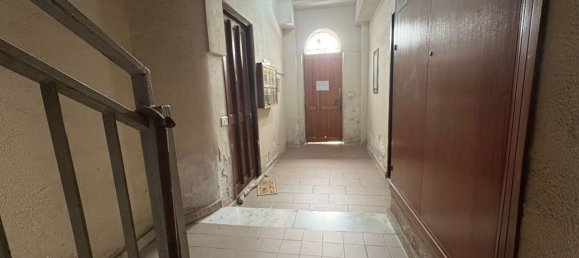 Apartamento T3 em Palermo, Italy N.º 334234 10