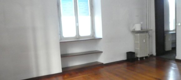 4-salle Appartement à Turin, Italy No. 107628 28