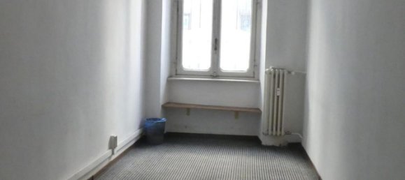 4-salle Appartement à Turin, Italy No. 107628 20
