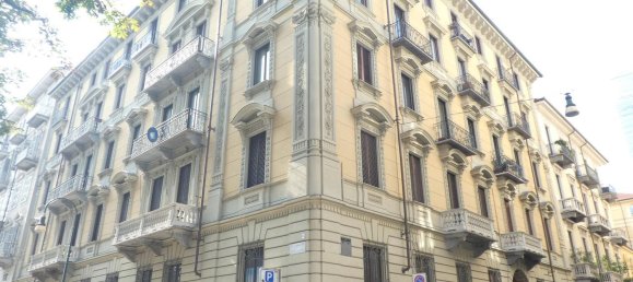 4-salle Appartement à Turin, Italy No. 107628 5