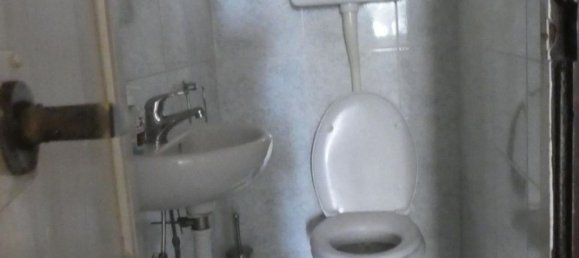 4-salle Appartement à Turin, Italy No. 107628 6