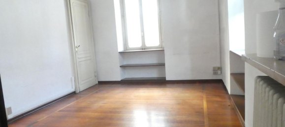 4-salle Appartement à Turin, Italy No. 107628 12