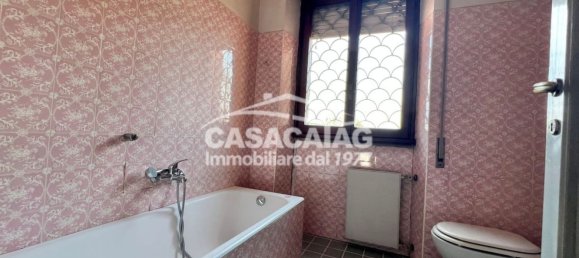 5 bedrooms Villa in Rome, Italy No. 325146 23