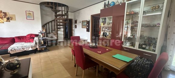 Квартира с 3 спальнями в Гроссето, Италия № 304775 2