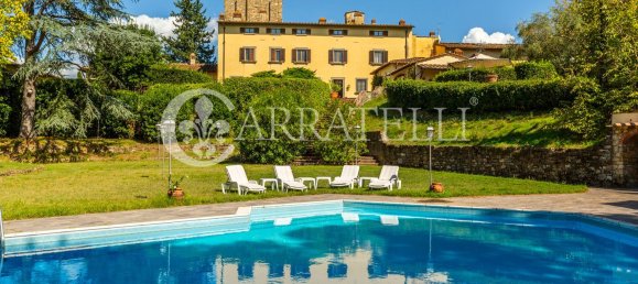 68 rooms Villa in Scandicci, Italy No. 106000 22