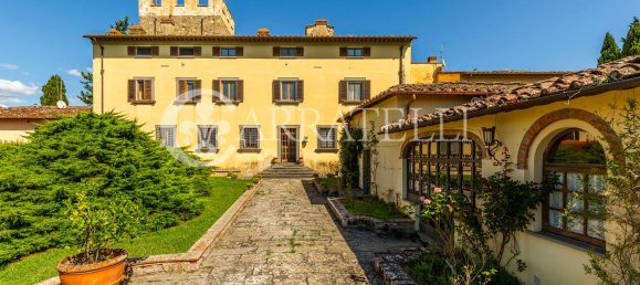 68 rooms Villa in Scandicci, Italy No. 106000 7