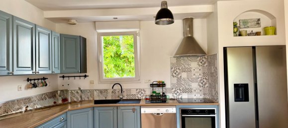 5 bedrooms Villa in Saint-Simon-de-Bordes, France No. 303625 5