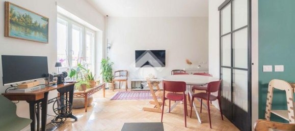 3 rooms Apartment in Rome, Italy No. 42240 11