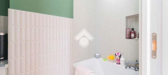 3 rooms Apartment in Rome, Italy No. 42240 34