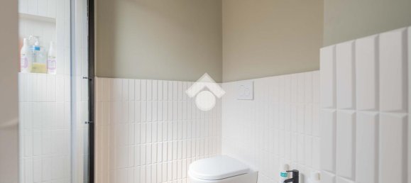 3 rooms Apartment in Rome, Italy No. 42240 39