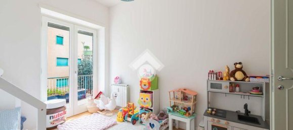 3 rooms Apartment in Rome, Italy No. 42240 28