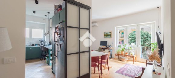 3 rooms Apartment in Rome, Italy No. 42240 6