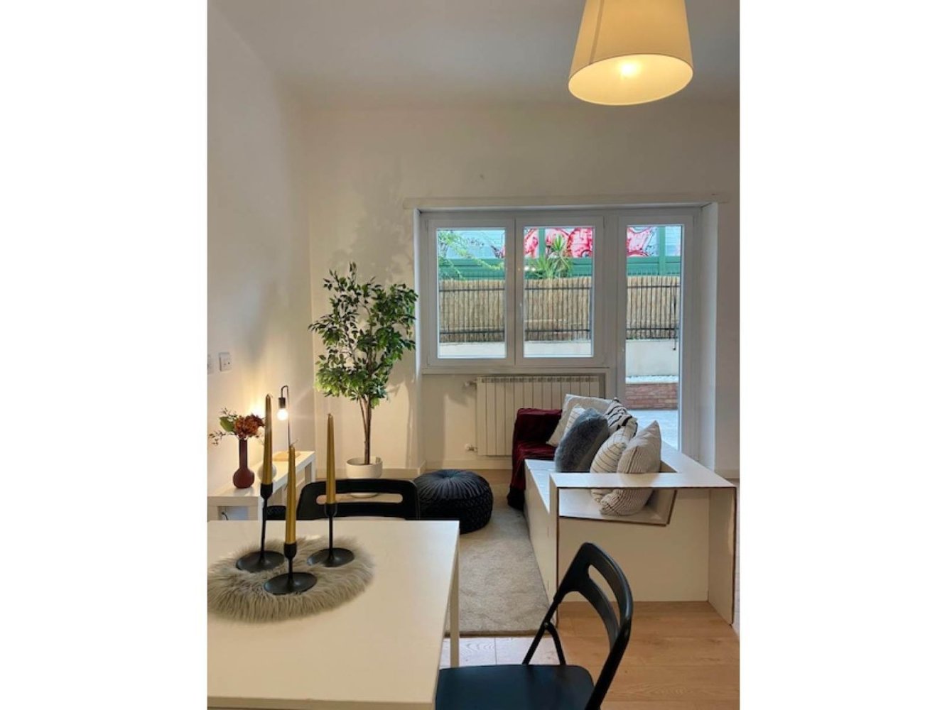 2 rooms Apartment in Rome, Italy No. 206019