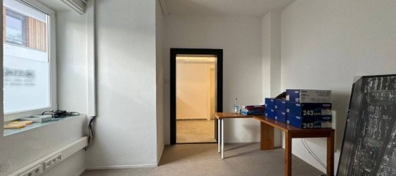 Коммерческая недвижимость с 8 комнатами в Muhldorf am Inn, Германия № 137515 13