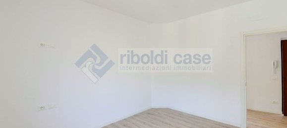 3 rooms Apartment in Seregno, Italy No. 263425 15