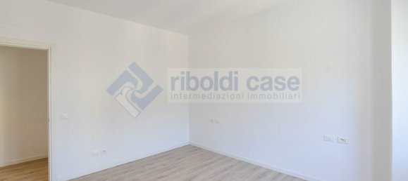 3 rooms Apartment in Seregno, Italy No. 263425 23