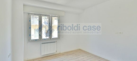 3 rooms Apartment in Seregno, Italy No. 263425 21