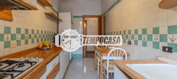 4 chambres Appartement à Rome, Italy No. 356435 9