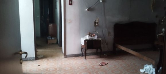 400m² Building in Vibo Valentia, Italy No. 314034 3