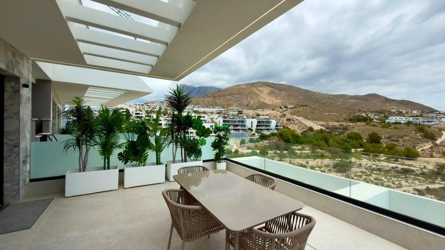 2 dormitorios ático en venta en Finestrat, Alicante, Comunidad Valenciana, Spain № 366650