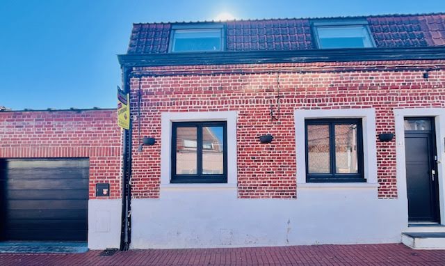 2 bedrooms House in Leers, France No. 53340