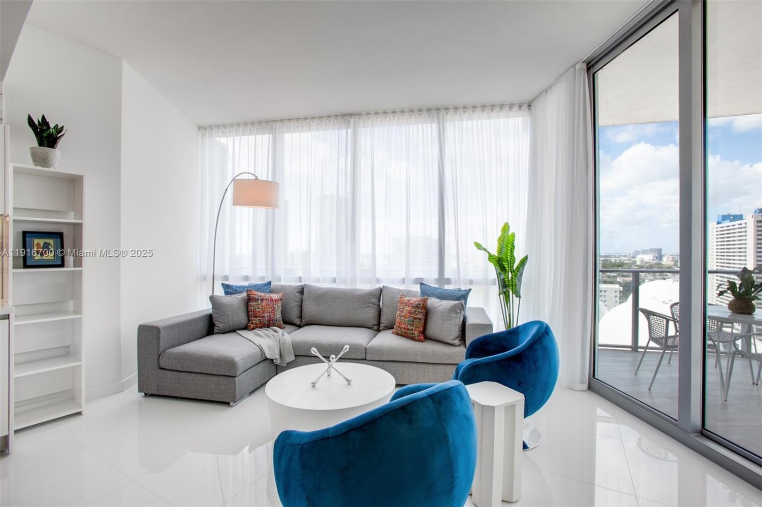 1 غرف نوم عقار تجاري في Miami, الولايات المتحدة رقم 615178