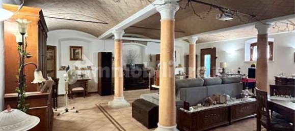 5 Schlafzimmer Haus in Soliera, Italy, Nr. 295539 2