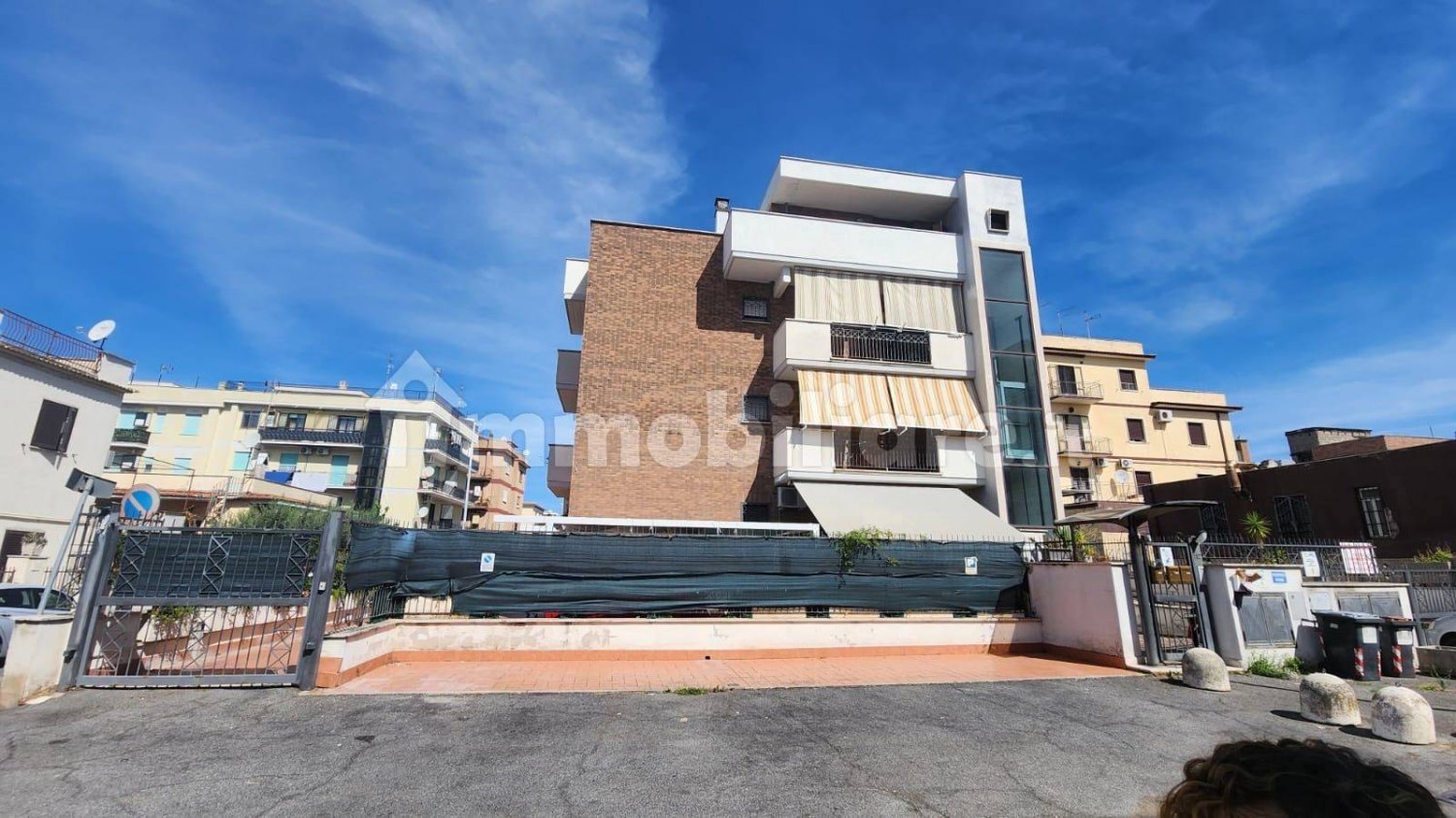 3 bedrooms Apartment in Rome, Italy No. 337069