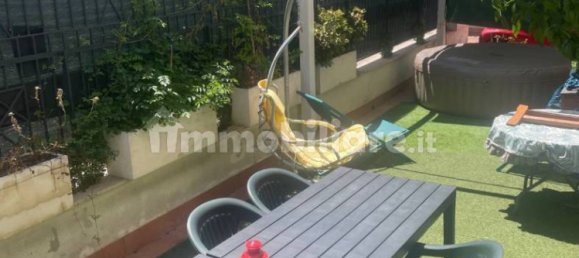 3 bedrooms Apartment in Rome, Italy No. 337069 2