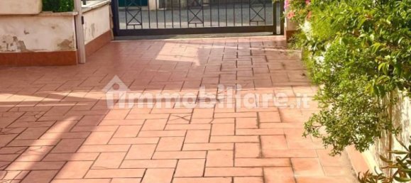 3 bedrooms Apartment in Rome, Italy No. 337069 3