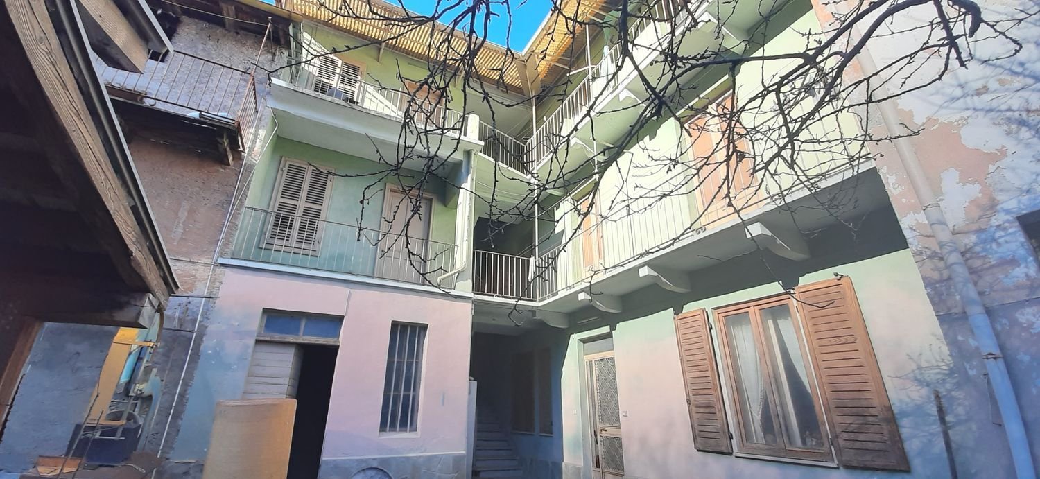 24-salle Maison à Chiomonte, Italy No. 70378