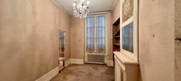 Casa de 8 dormitorios en Puiseaux, France No. 82733 8