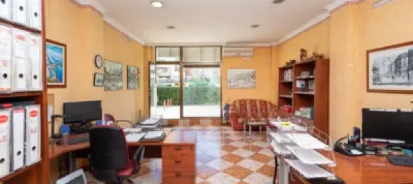 61m² Commercial property in Granada, Spain No. 181186 21