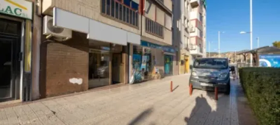61m² Commercial property in Granada, Spain No. 181186 4