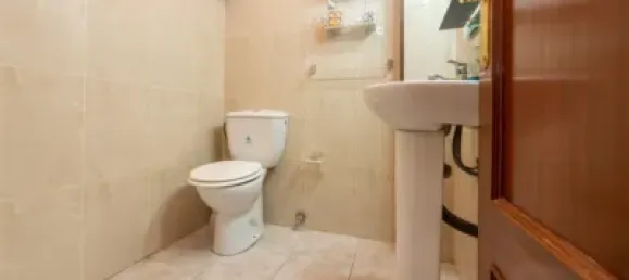 61m² Commercial property in Granada, Spain No. 181186 11