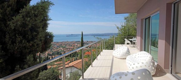 4 bedrooms Villa in Toscolano Maderno, Italy No. 113449 20