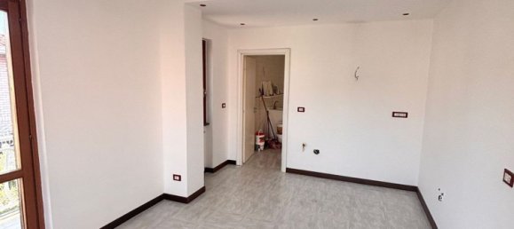 Вилла с 3 спальнями в Мендичино, Италия № 364126 18