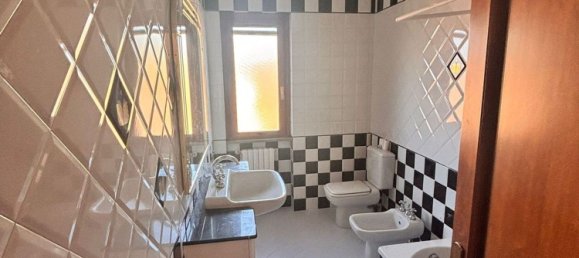 Вилла с 3 спальнями в Мендичино, Италия № 364126 30