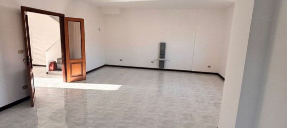 Вилла с 3 спальнями в Мендичино, Италия № 364126 20