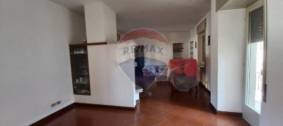 3 chambres Appartement à Somma Lombardo, Italy No. 56973 6