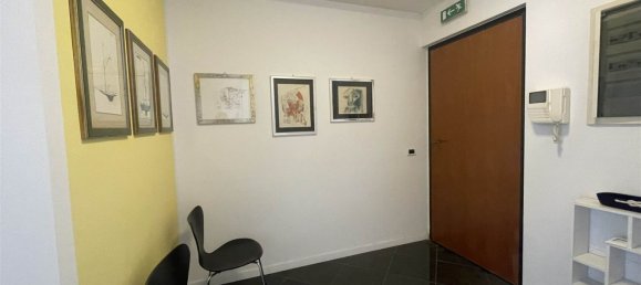 Büro in La Spezia, Italy 44m², Nr. 339772 3