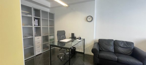 Büro in La Spezia, Italy 44m², Nr. 339772 10