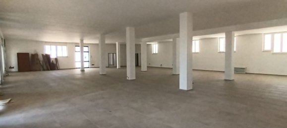 Imóvel comercial em Lecce, Italy 1650 m² N.º 261629 8