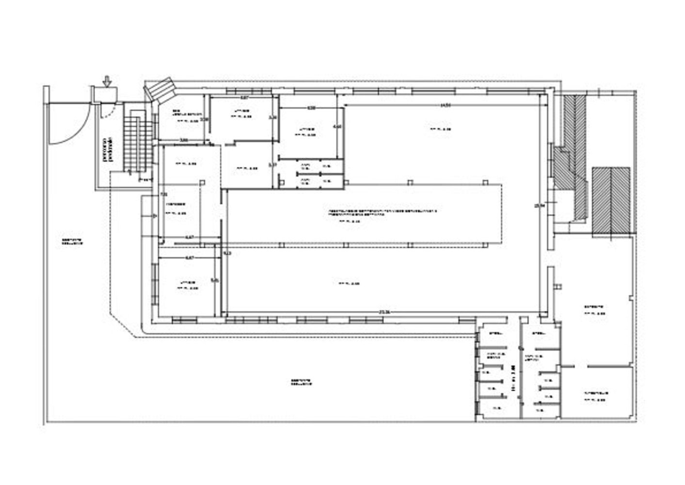 Imóvel comercial em Lecce, Italy 1650 m² N.º 261629