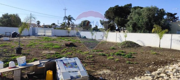 926m² Land in Syracuse, Italy No. 244276 13