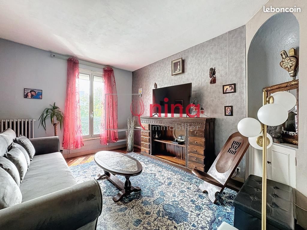 2 Schlafzimmer Wohnung in Alfortville, France, Nr. 150729