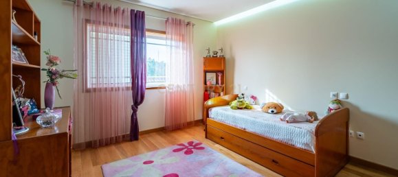 6 bedrooms Villa in Vila Nova de Gaia, Portugal No. 126039 4